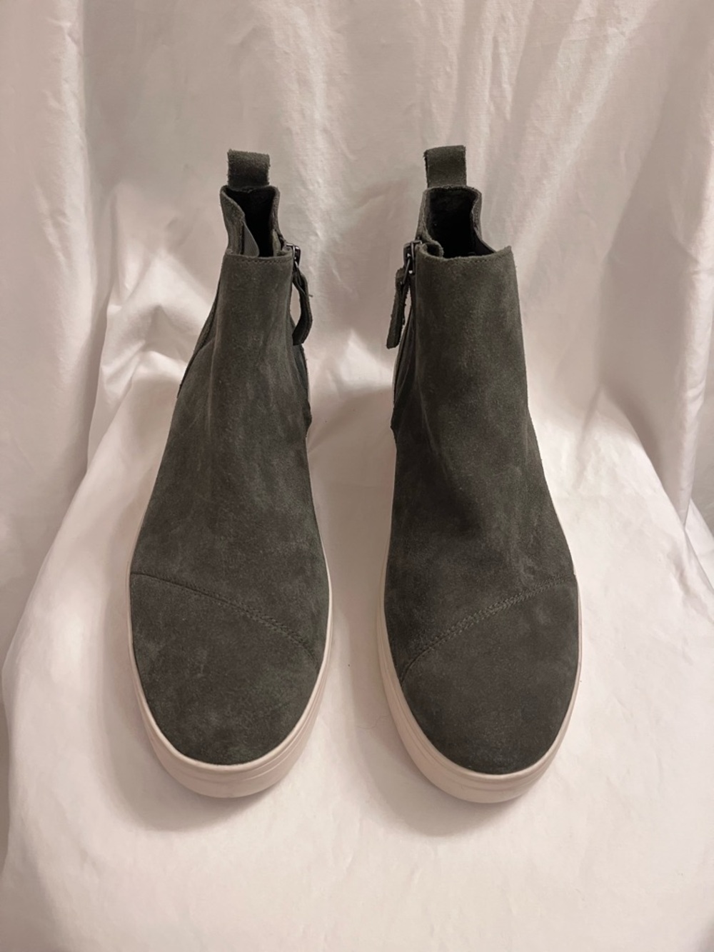 Toms Olive Green Suede Zip Ankle Sneakers